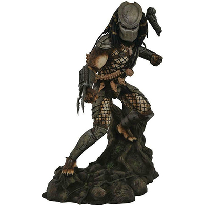 Diamond Select Gallery - Predator Gallery Classic Movie PVC Diorama (Apr192538)