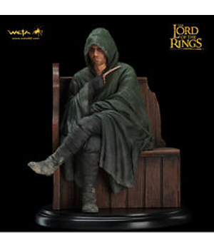 The Lord of the Rings: Strider Statue