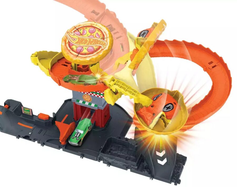 Λαμπάδα Mattel Hot Wheels® City - Επίθεση Κόμπρας Σετ Παιχνιδιού (HTN81)